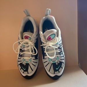 Nike Womans airmax